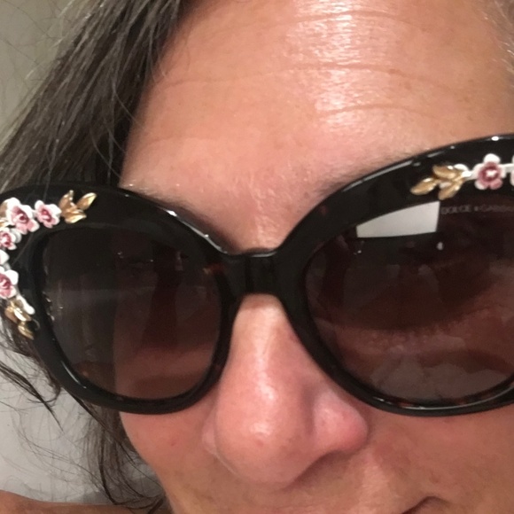 Dolce & Gabana DG 4230 501/87 Black Gray Flowers Sunglasses 54*29* 135 main image 5